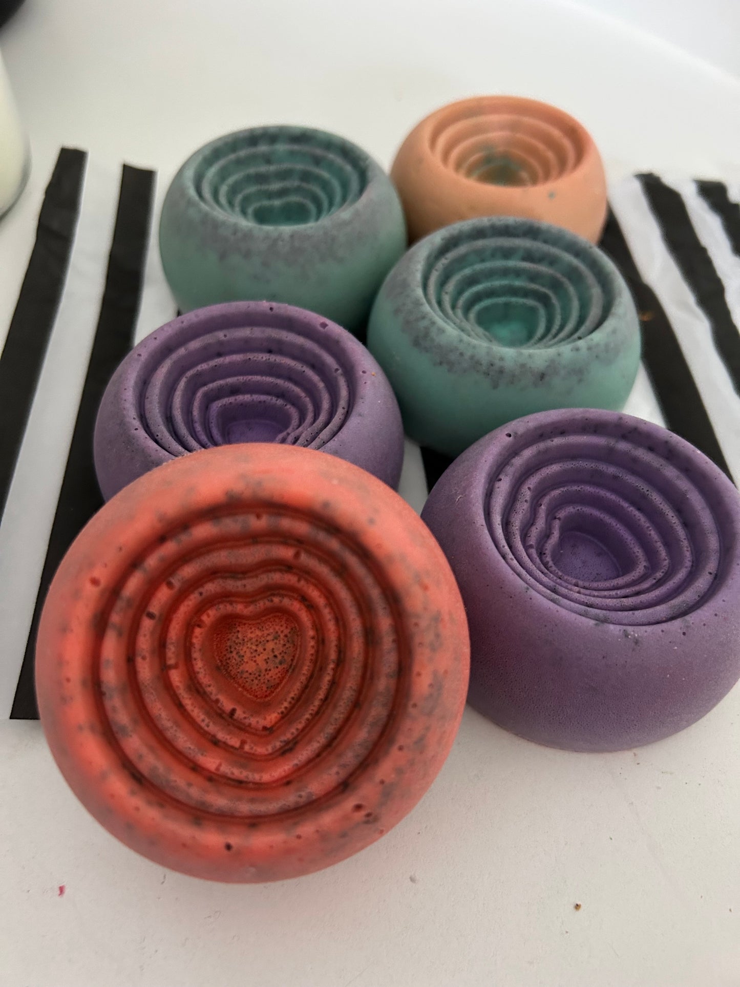 Savon exfoliant parfumé « cuir »